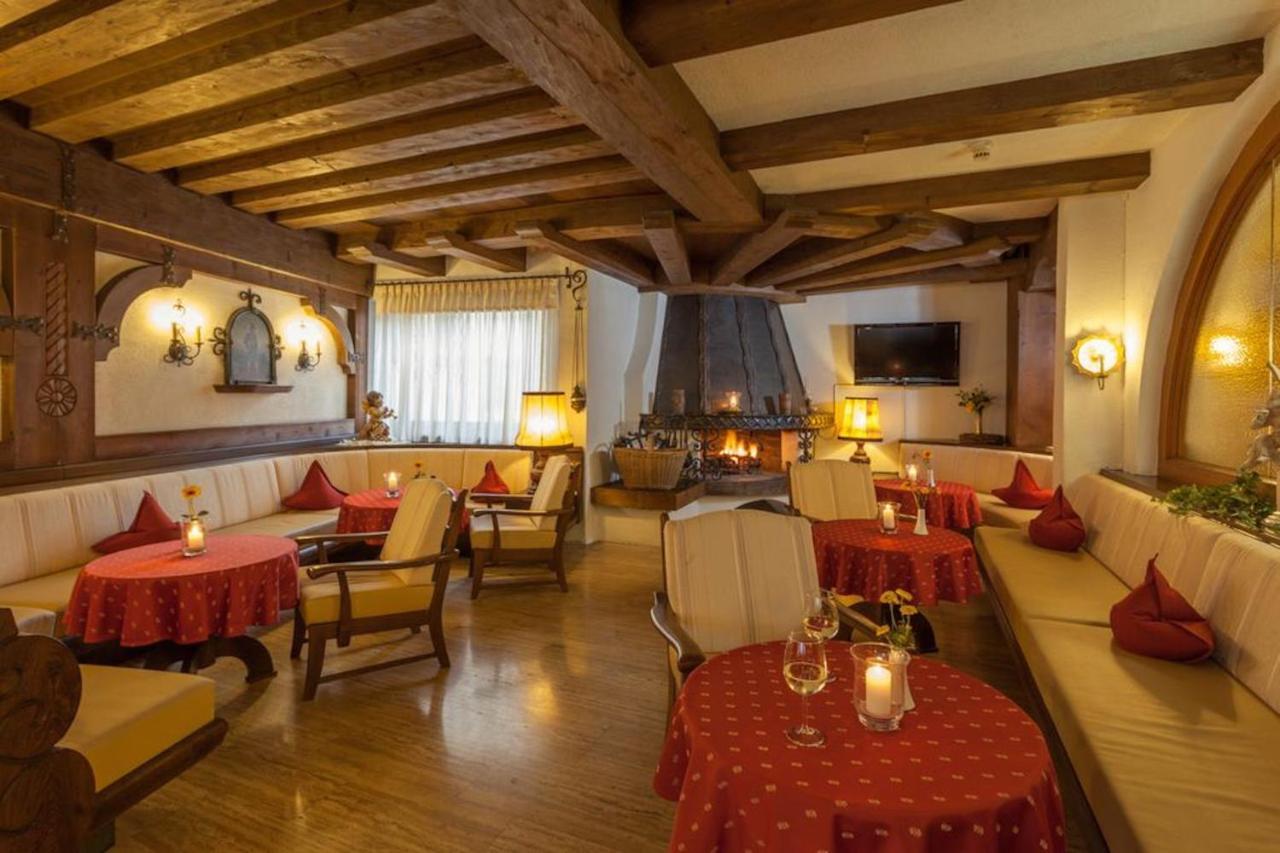 Hotel Donnerhof Fulpmes Esterno foto